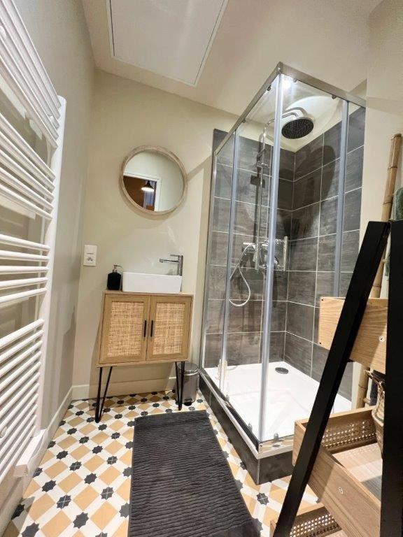 Le Boudoir De Clem Appartement Chalon-sur-Saône Buitenkant foto